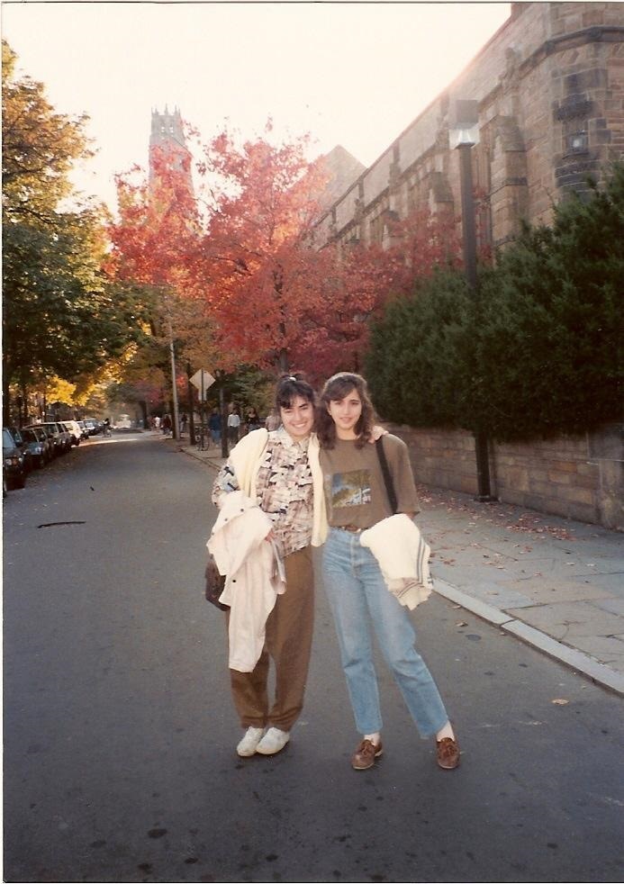 Dr. Tomris Çavdar ve yakın arkadaşı Yonca Çeltikçi-ABD Yale Üniversitesi